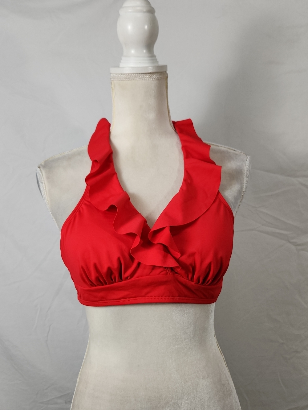 Cupshe Ruffle Halter in Red Swim Top